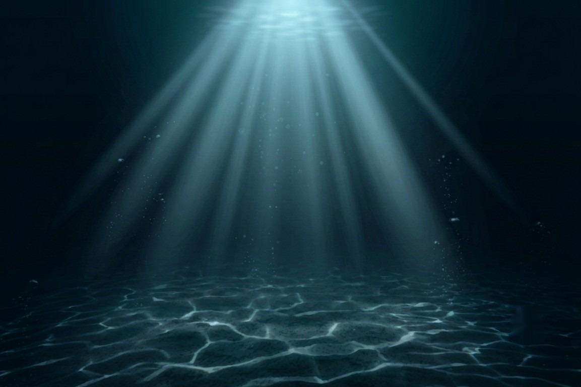 Rayos de luz atravesando el fondo marino